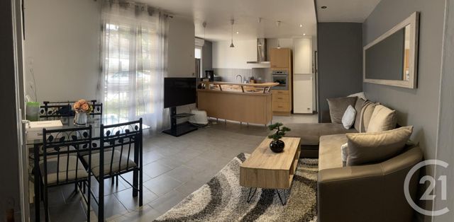 Afficher la photo en grand Appartement F2 à vendre - 2 pièces - 40.1 m2 - CLERMONT - 60 - PICARDIE - Century 21 Adès