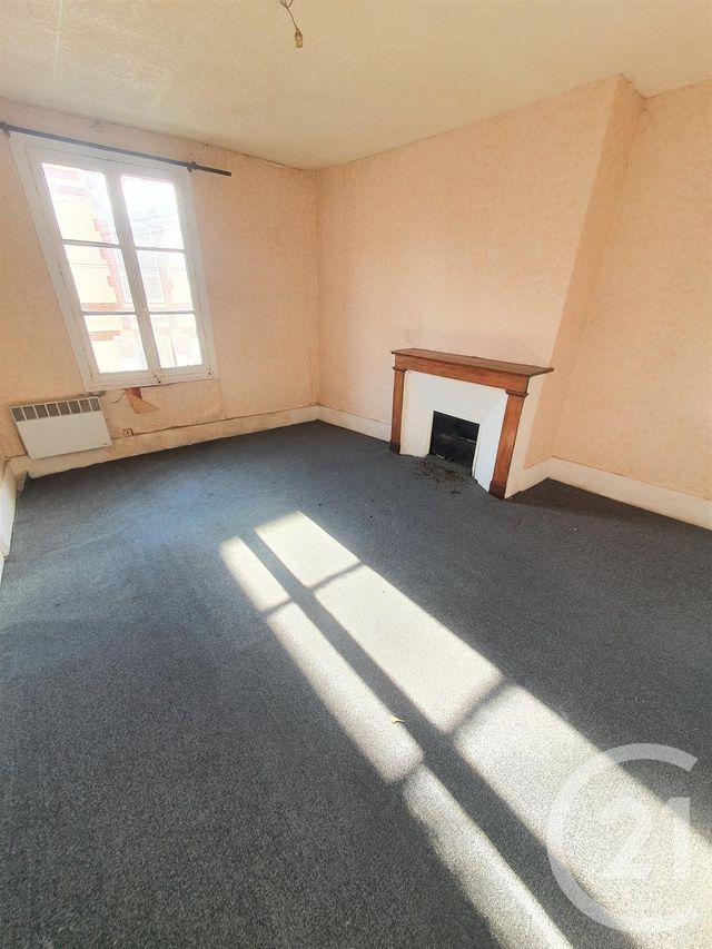 appartement à vendre - 3 pièces - 79.58 m2 - CLERMONT - 60 - PICARDIE - Century 21 Adès